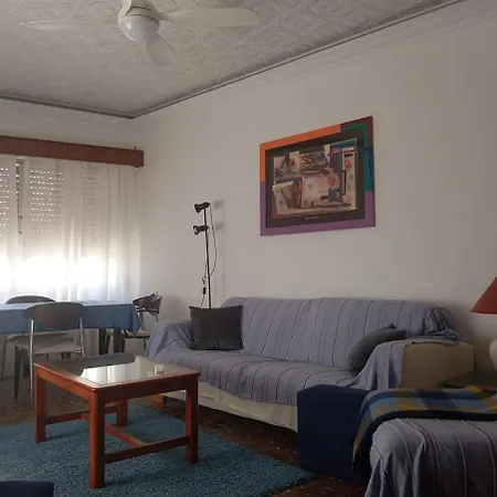 Manzaneque Rural House