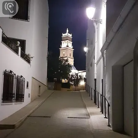 Semesterbostad Manzaneque Rural House