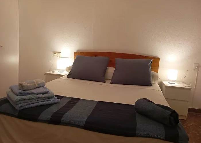 Manzaneque Rural House