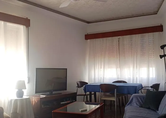 Manzaneque Rural House * Caudete de las Fuentes